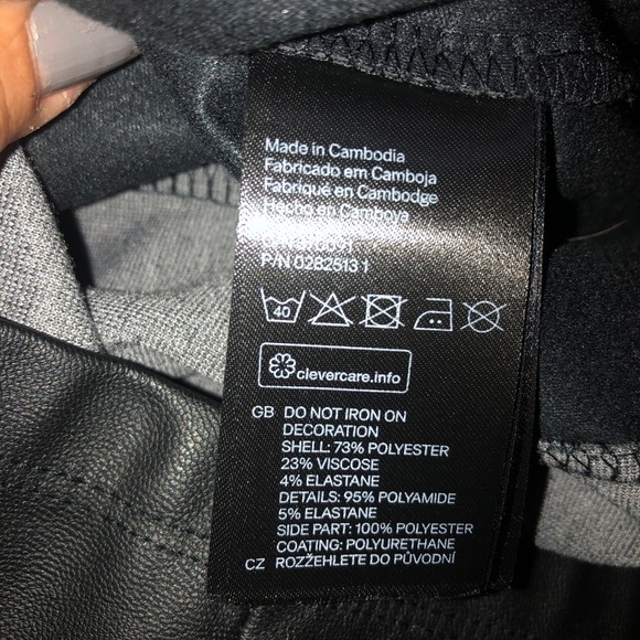 Gray fauxLeather Zip Dress Divided H&M Size 6. - Picture 3 of 7
